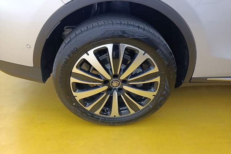 Used BYD Tang New Energy 2025 Model Smart Drive Version DM-i 175KM Deluxe Version Right Rear Wheel Hub