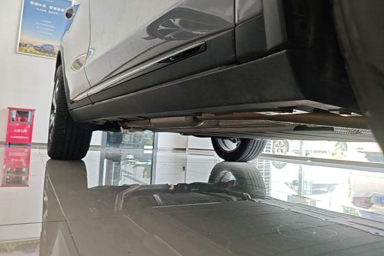 Used BYD Tang New Energy 2025 Intelligent Driving Version DM-i 115KM Flagship Edition Right Side Sill