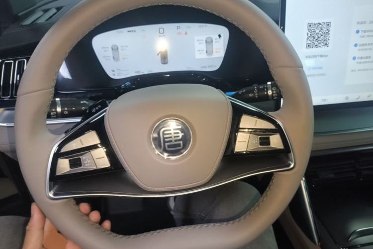 Used BYD Tang New Energy 2025 Intelligent Driving Version DM-i 115KM Flagship Edition Steering Wheel