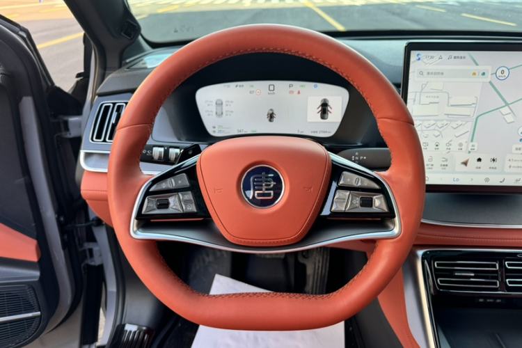 Used BYD Tang New Energy 2025 Model Smart Drive Version DM-i 175KM Prestige Version Steering Wheel