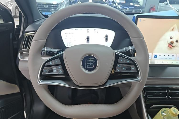 Used BYD Tang New Energy 2025 Intelligent Driving Version DM-i 115KM Prestige Edition Steering Wheel