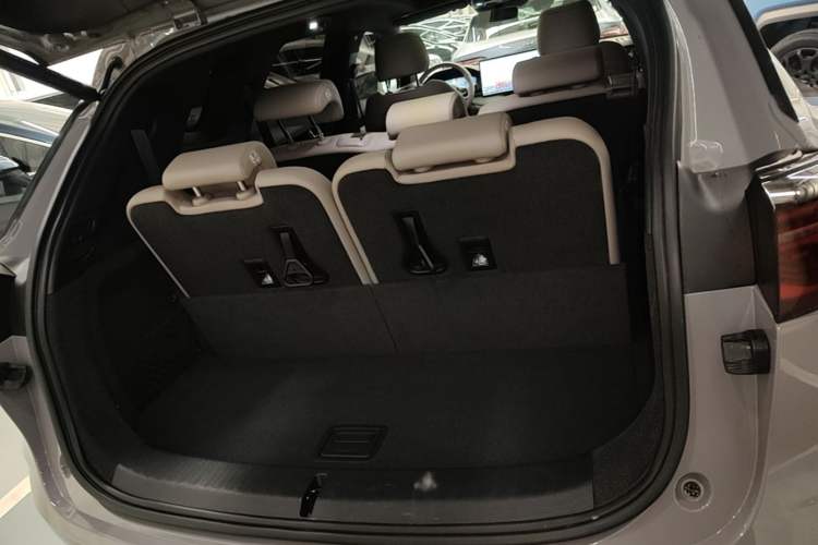 Used BYD Tang New Energy 2025 Intelligent Driving Version DM-i 115KM Prestige Edition Trunk