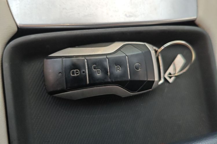 Used BYD Tang New Energy 2025 Intelligent Driving Version DM-i 115KM Flagship Edition Vehicle Key