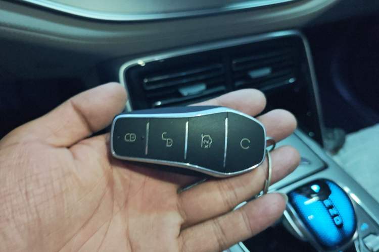 Used BYD Tang New Energy 2025 DM-i 115KM Prestige Model Vehicle Key