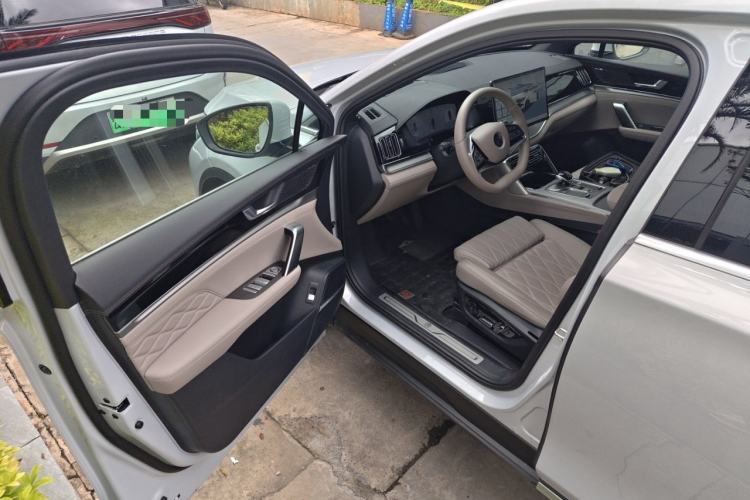 Used BYD Tang New Energy 2025 Intelligent Driving Version DM-i 115KM Flagship Edition Driver Seat