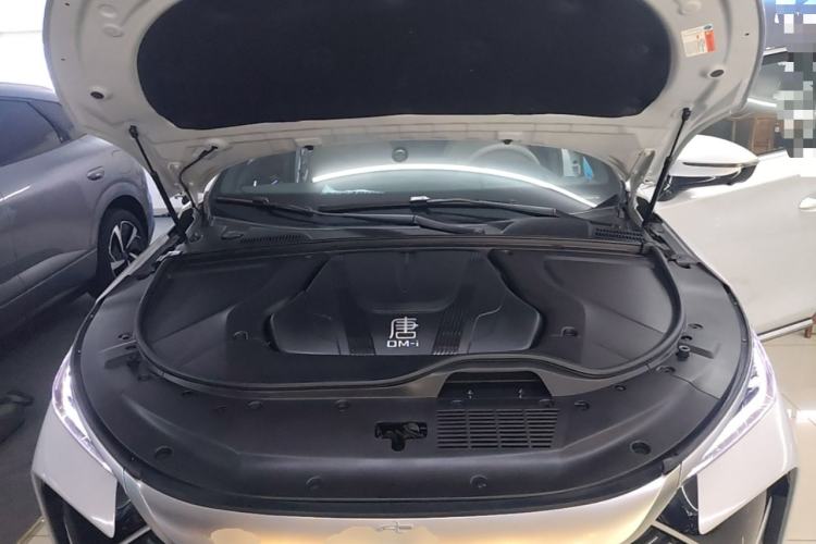 Used BYD Tang New Energy 2025 Intelligent Driving Version DM-i 115KM Flagship Edition Engine Bay