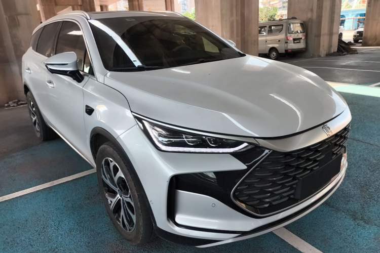 Used BYD Tang New Energy 2025 Intelligent Driving Version DM-i 115KM Prestige Edition Front Right 45 Deg