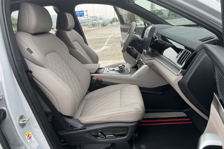 Used BYD Tang New Energy 2025 Intelligent Driving Version DM-i 115KM Prestige Edition Interior 11