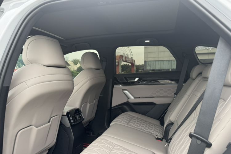Used BYD Tang New Energy 2025 Intelligent Driving Version DM-i 115KM Prestige Edition Interior 3