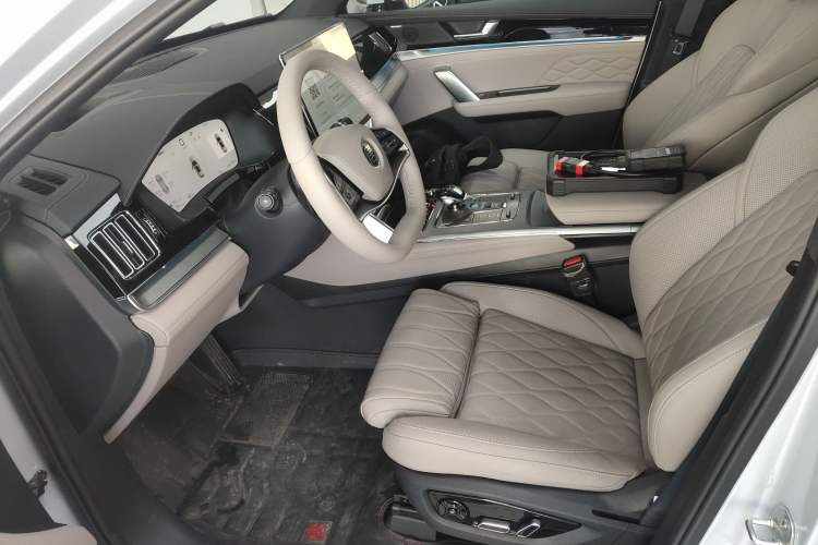 Used BYD Tang New Energy 2025 Intelligent Driving Version DM-i 115KM Flagship Edition Left Front Seat