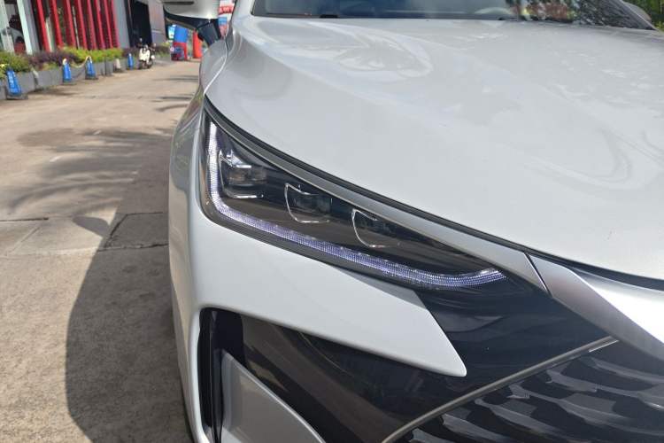 Used BYD Tang New Energy 2025 Intelligent Driving Version DM-i 115KM Flagship Edition Right Front Headlight
