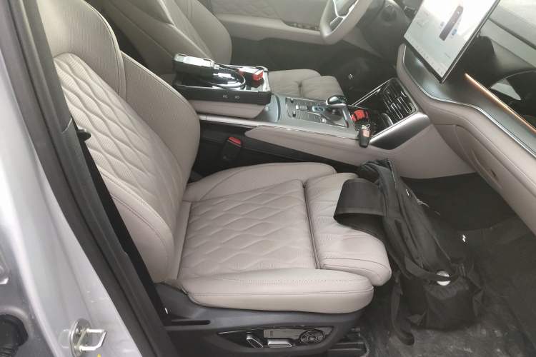 Used BYD Tang New Energy 2025 Intelligent Driving Version DM-i 115KM Flagship Edition Right Front Seat