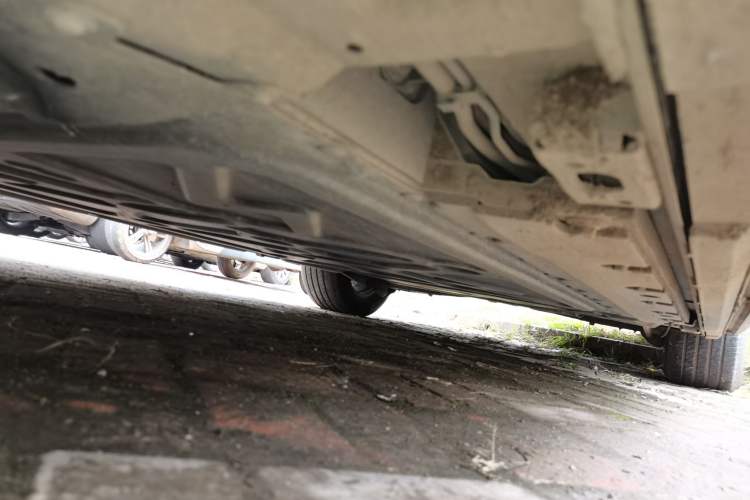 Used BYD Xia 2025 DM-i 1.5T 180km Beyond Edition Chassis Front Left