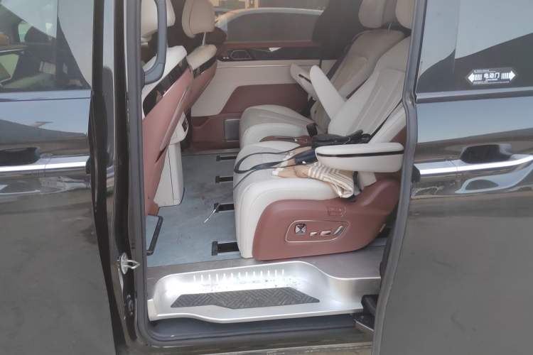 Used BYD Xia 2025 DM-i 1.5T 100km Supreme Edition Left Rear Seat