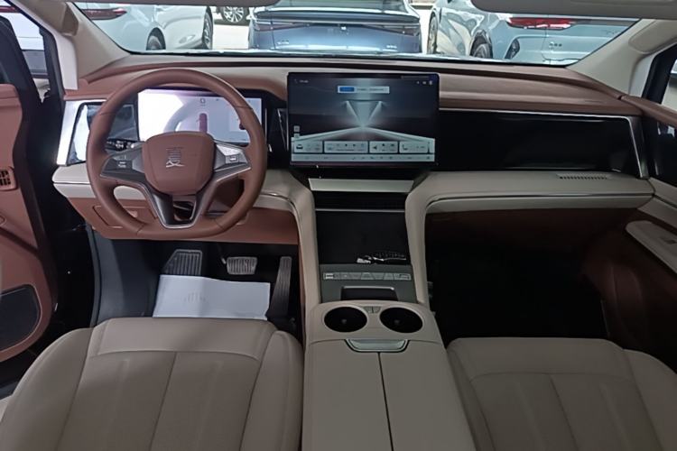 Used BYD Xia 2025 DM-i 1.5T 100km Supreme Edition Center Console