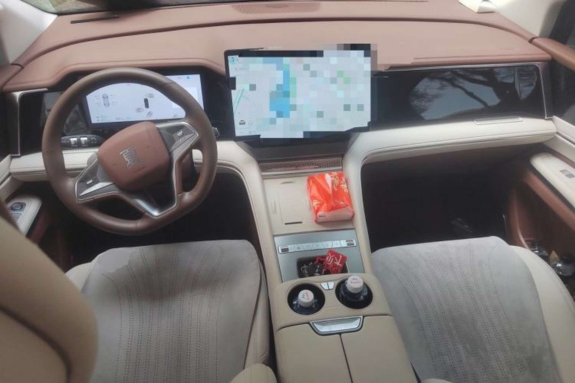 Used BYD Xia 2025 DM-i 1.5T 180km Beyond Edition Center Console
