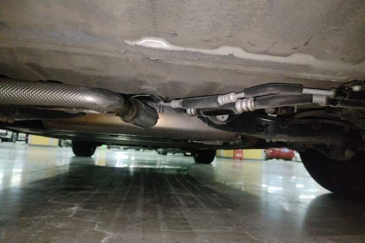 Used BYD Xia 2025 DM-i 1.5T 180km Excellence Model Chassis Front