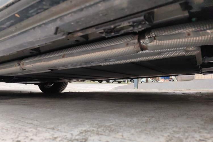 Used BYD Xia 2025 DM-i 1.5T 100km Supreme Edition Chassis Front Right