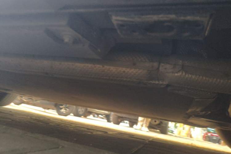 Used BYD Xia 2025 DM-i 1.5T 180km Excellence Model Chassis Front Right