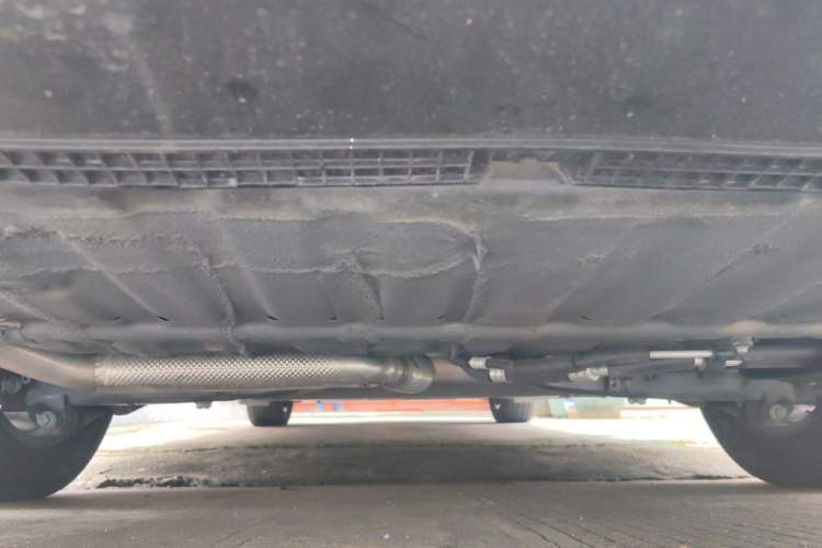 Used BYD Xia 2025 DM-i 1.5T 100km Supreme Edition Chassis Rear