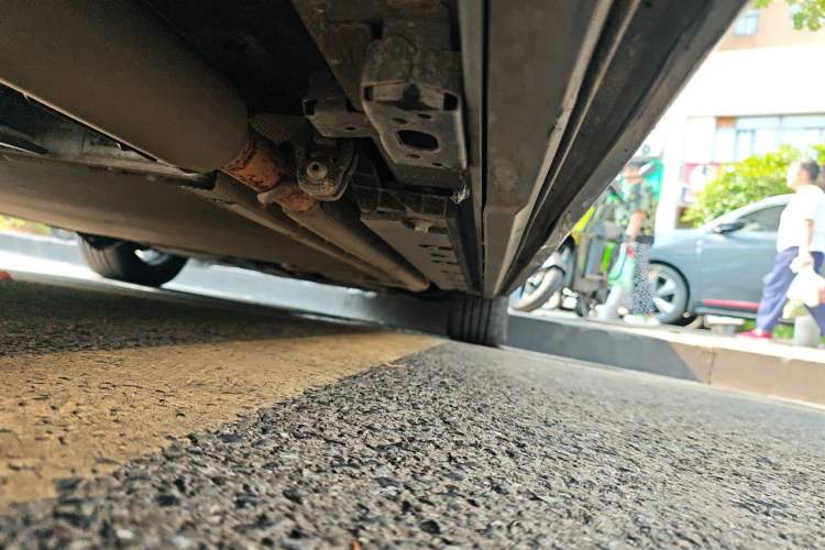 Used BYD Xia 2025 DM-i 1.5T 180km Excellence Model Chassis Rear Right