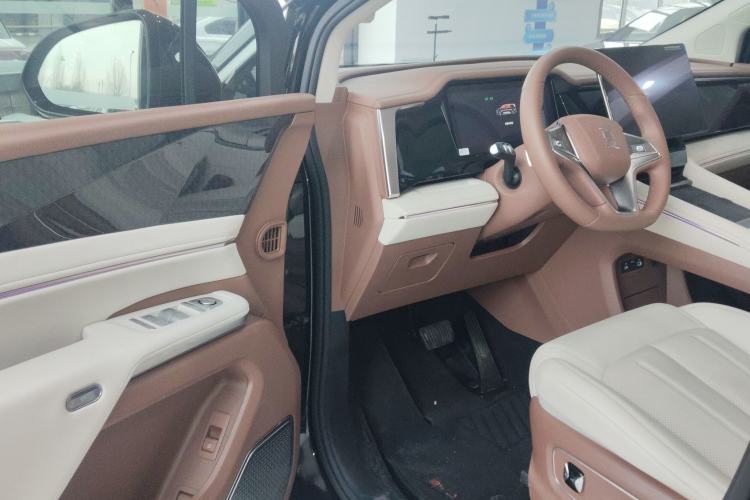 Used BYD Xia 2025 DM-i 1.5T 180km Excellence Model Driver Seat