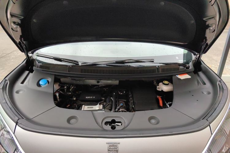 Used BYD Xia 2025 DM-i 1.5T 100km Supreme Edition Engine Bay