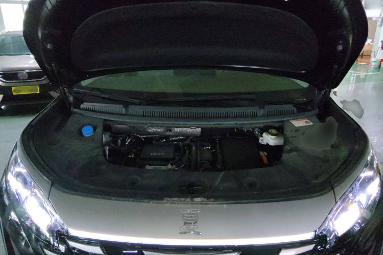 Used BYD Xia 2025 DM-i 1.5T 180km Beyond Edition Engine Bay