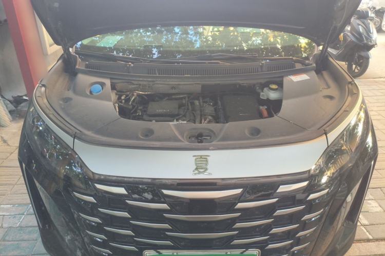 Used BYD Xia 2025 DM-i 1.5T 180km Excellence Model Engine Bay