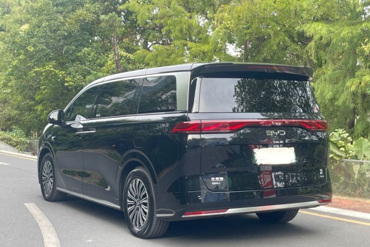 Used BYD Xia 2025 DM-i 1.5T 180km Excellence Model Exterior 1