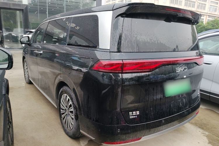 Used BYD Xia 2025 DM-i 1.5T 180km Excellence Model Exterior 2