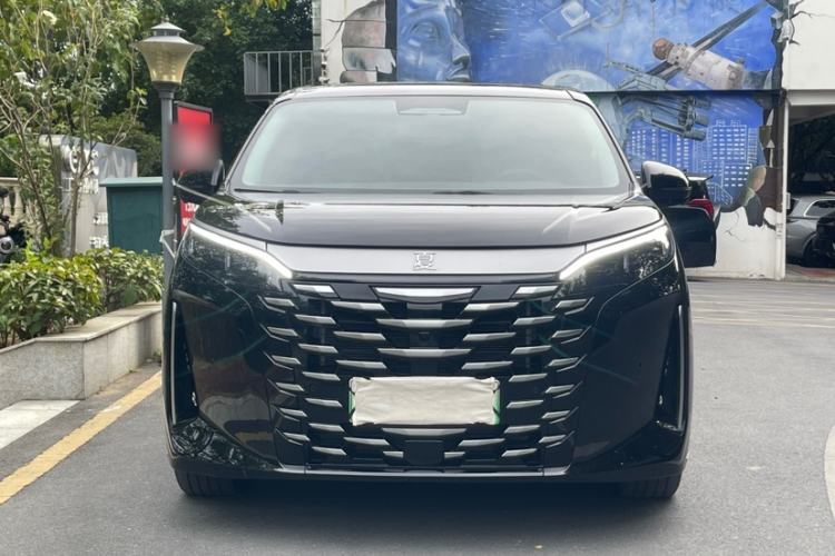 Used BYD Xia 2025 DM-i 1.5T 180km Excellence Model Exterior 2