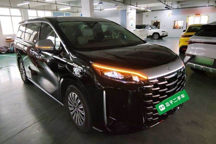 Used BYD Xia 2025 DM-i 1.5T 180km Beyond Edition Exterior 2