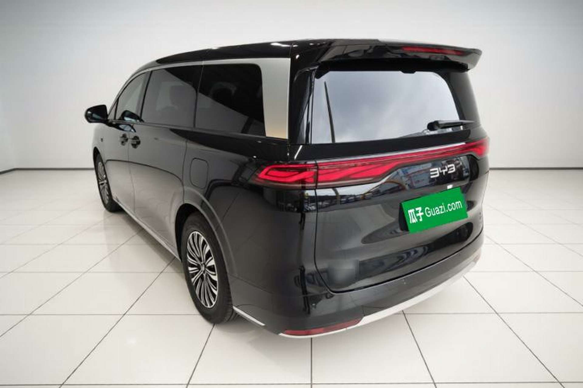 Used BYD Xia 2025 DM-i 1.5T 180km Beyond Edition Exterior 2