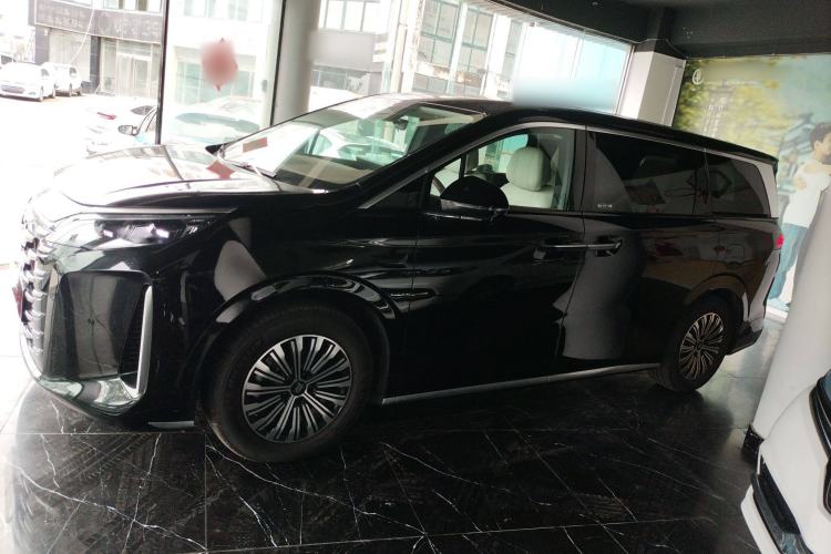 Used BYD Xia 2025 DM-i 1.5T 180km Beyond Edition Exterior 3