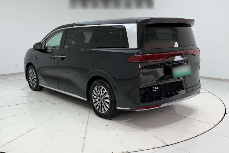 Used BYD Xia 2025 DM-i 1.5T 180km Beyond Edition Exterior 3