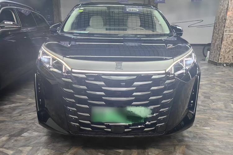 Used BYD Xia 2025 DM-i 1.5T 180km Beyond Edition Exterior 4