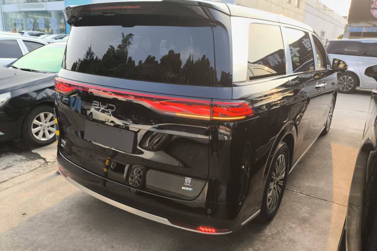 Used BYD Xia 2025 DM-i 1.5T 180km Beyond Edition Exterior 5