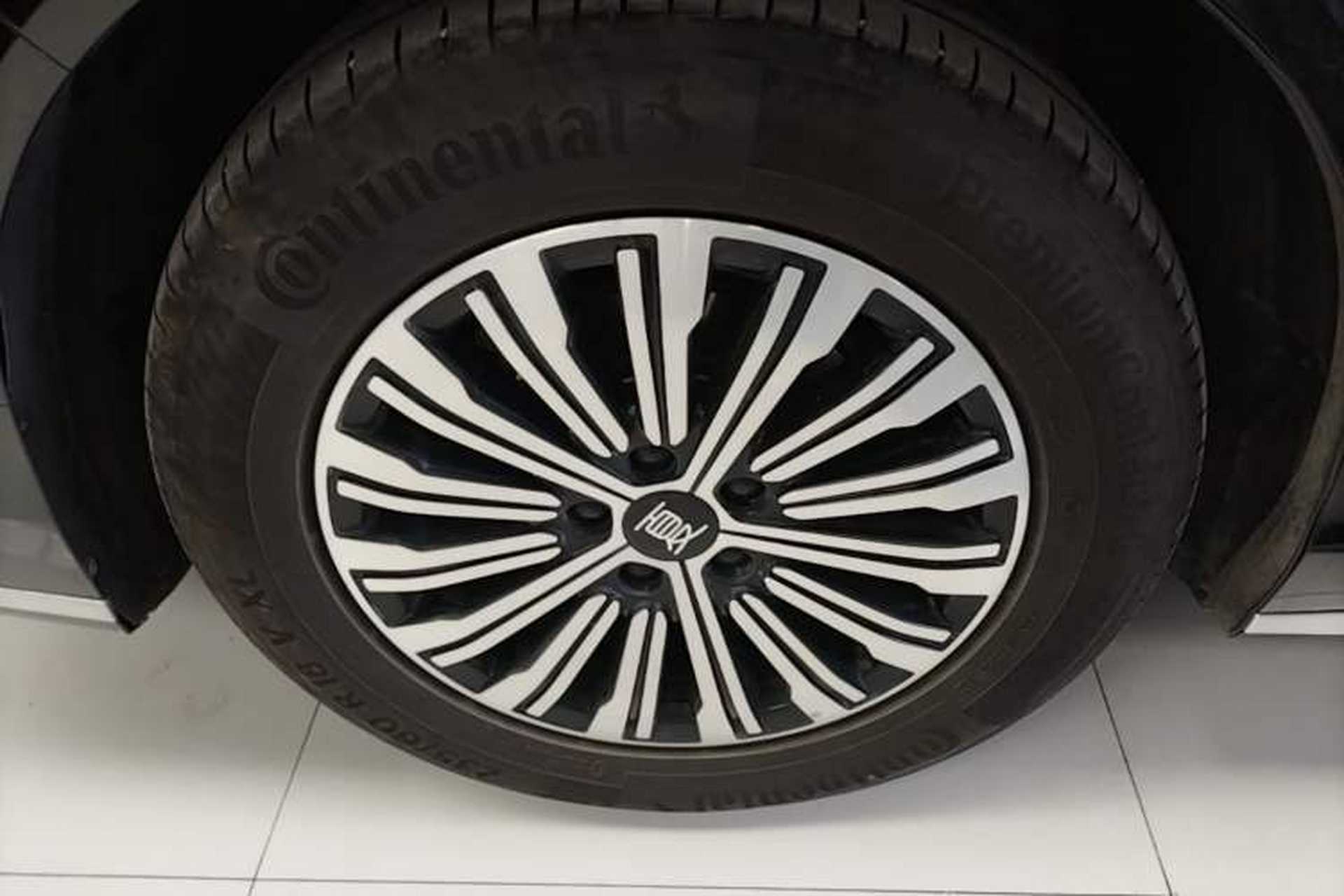 Used BYD Xia 2025 DM-i 1.5T 180km Beyond Edition Exterior 5