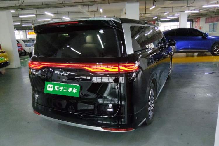 Used BYD Xia 2025 DM-i 1.5T 180km Beyond Edition Exterior 5
