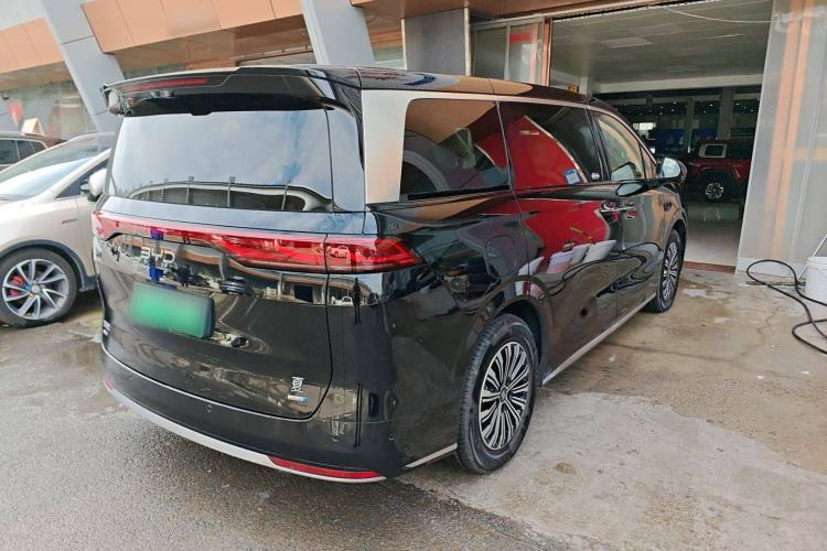 Used BYD Xia 2025 DM-i 1.5T 180km Beyond Edition Exterior 5