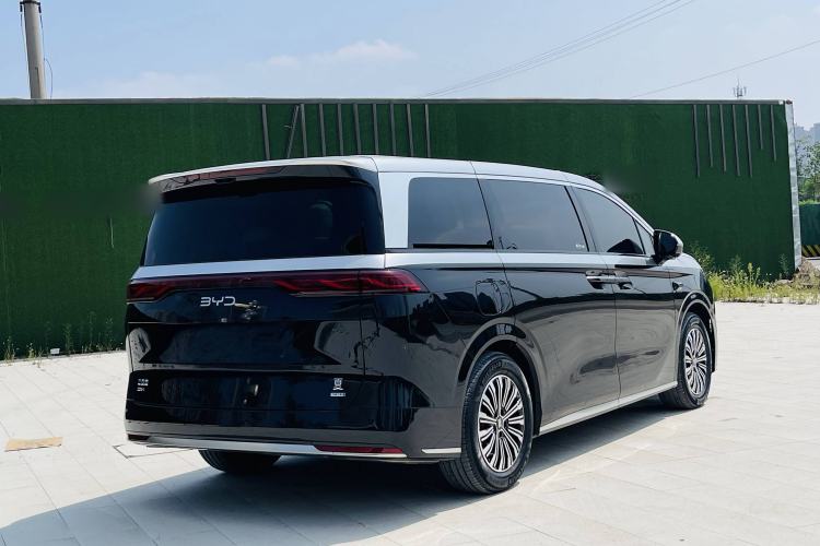Used BYD Xia 2025 DM-i 1.5T 180km Excellence Model Exterior 6
