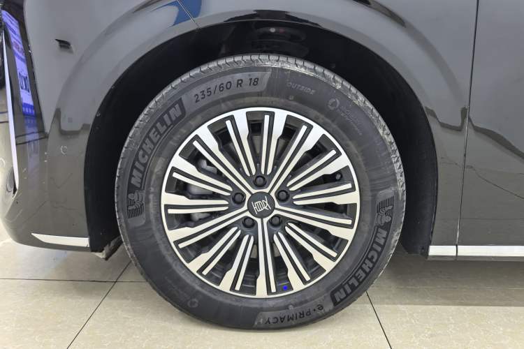 Used BYD Xia 2025 DM-i 1.5T 180km Excellence Model Exterior 6