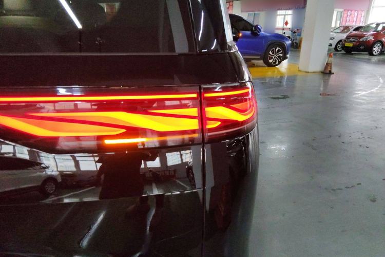 Used BYD Xia 2025 DM-i 1.5T 180km Beyond Edition Exterior 6