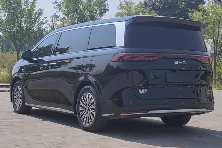 Used BYD Xia 2025 DM-i 1.5T 180km Excellence Model Exterior 7
