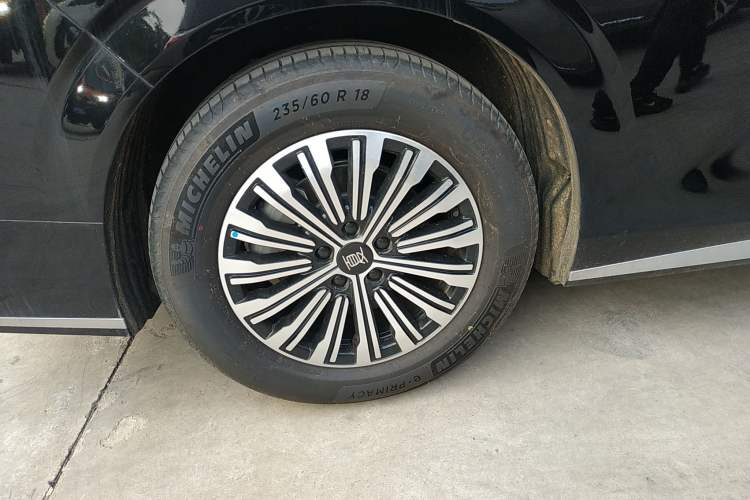Used BYD Xia 2025 DM-i 1.5T 180km Excellence Model Exterior 8