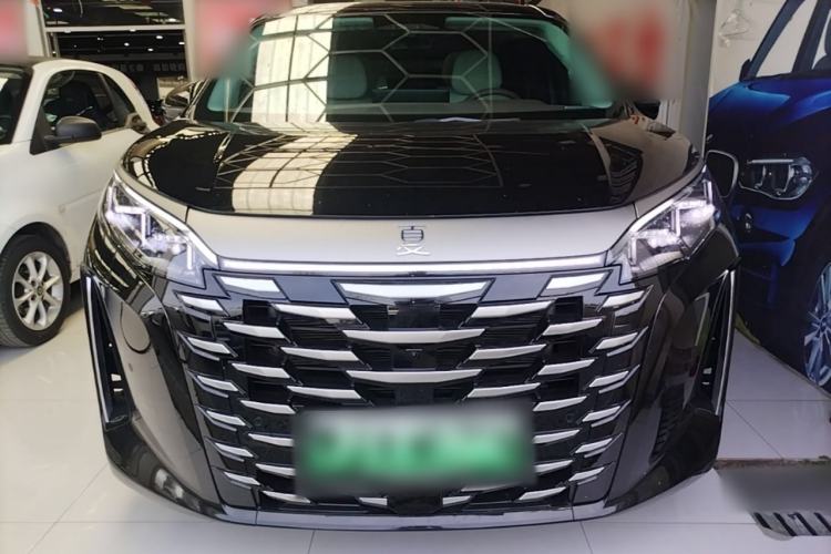 Used BYD Xia 2025 DM-i 1.5T 180km Beyond Edition Front