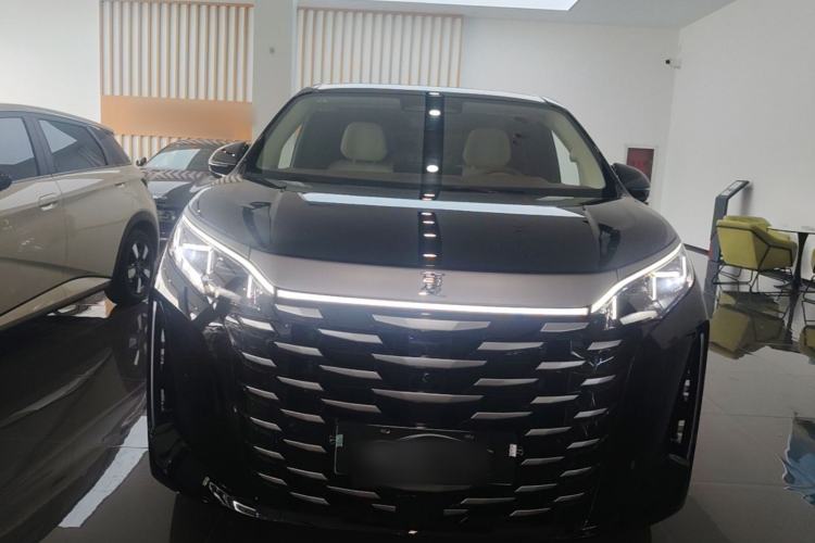 Used BYD Xia 2025 DM-i 1.5T 180km Excellence Model Front