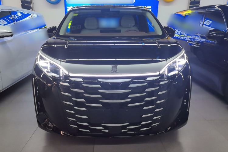 Used BYD Xia 2025 DM-i 1.5T 180km Beyond Edition Front