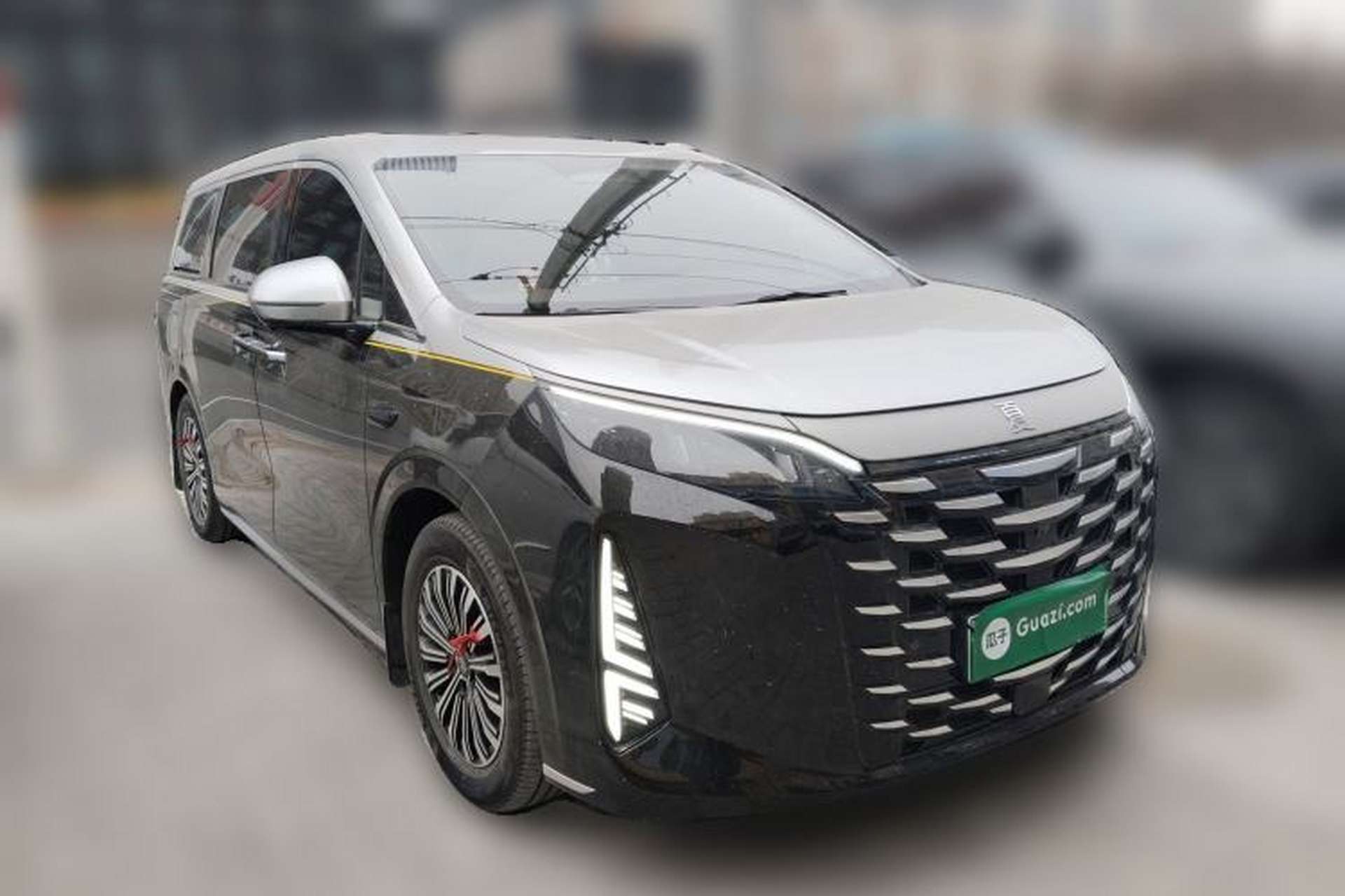 Used BYD Xia 2025 DM-i 1.5T 180km Excellence Model Front Right 45 Deg